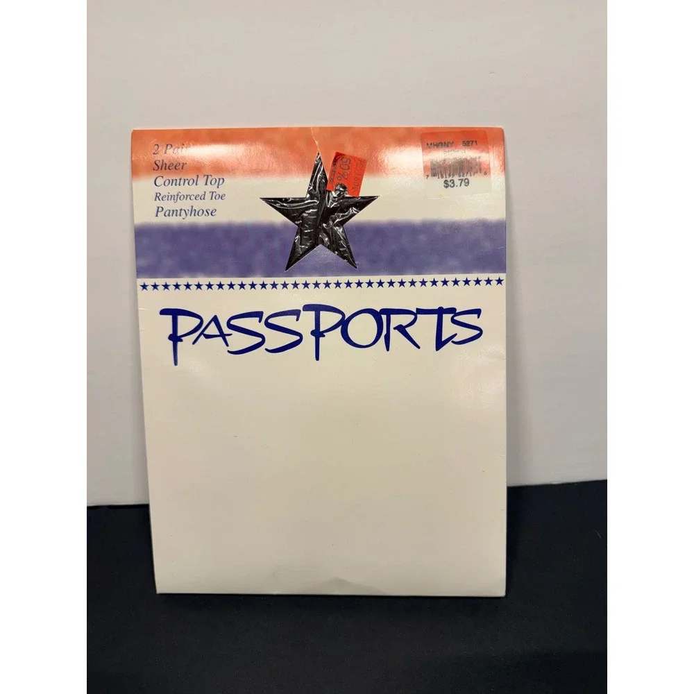 Passports 2 Pair Sheer Control Top Pantyhose Reinforced Toe Mahogany Sz B NEW
